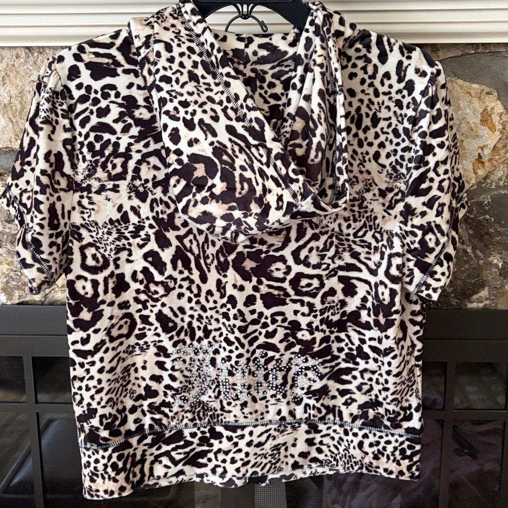 NWT Juicy Couture Velour tracksuit hoodie and shorts set size L choose one set - Picture 4 of 14